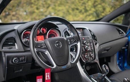 Opel Astra OPC J, 2012 год, 1 745 000 рублей, 12 фотография