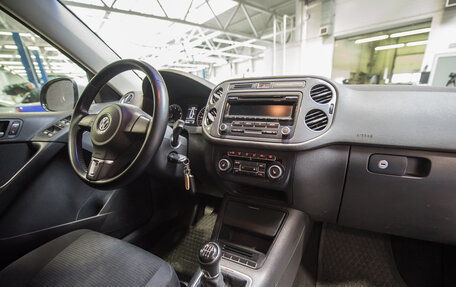 Volkswagen Tiguan I, 2013 год, 1 385 000 рублей, 18 фотография
