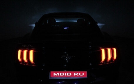 Ford Mustang VI рестайлинг, 2020 год, 4 050 000 рублей, 31 фотография