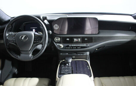 Lexus LS IV, 2021 год, 9 580 000 рублей, 12 фотография