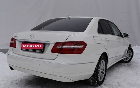 Mercedes-Benz E-Класс, 2011 год, 1 769 000 рублей, 4 фотография
