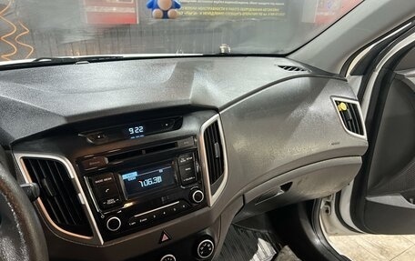 Hyundai Creta I рестайлинг, 2018 год, 1 830 000 рублей, 17 фотография