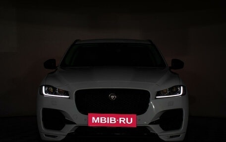 Jaguar F-Pace, 2018 год, 2 820 000 рублей, 18 фотография