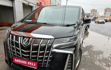 Toyota Alphard III, 2018 год, 4 800 000 рублей, 8 фотография