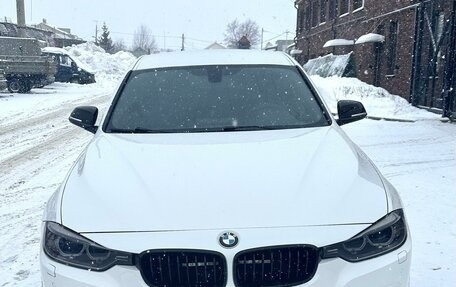 BMW 3 серия, 2014 год, 2 000 000 рублей, 2 фотография