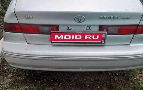 Toyota Camry, 1997 год, 280 000 рублей, 3 фотография