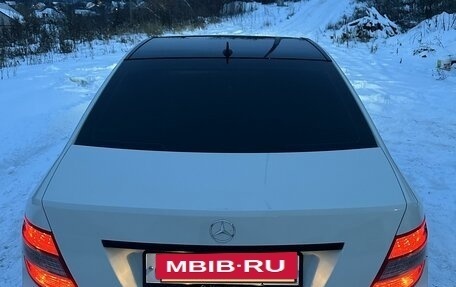 Mercedes-Benz C-Класс, 2010 год, 1 550 000 рублей, 5 фотография