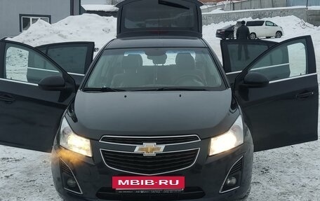 Chevrolet Cruze II, 2012 год, 830 000 рублей, 2 фотография