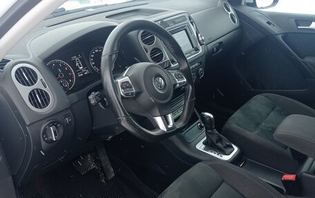 Volkswagen Tiguan I, 2016 год, 2 200 000 рублей, 7 фотография