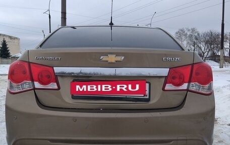 Chevrolet Cruze II, 2013 год, 835 000 рублей, 5 фотография