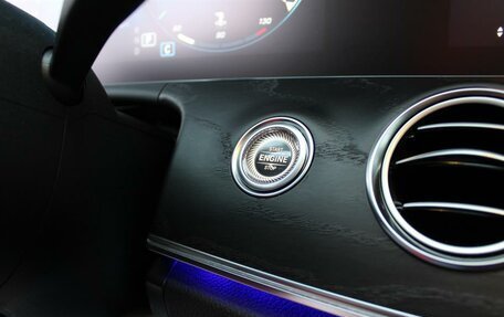Mercedes-Benz E-Класс, 2021 год, 5 485 000 рублей, 19 фотография