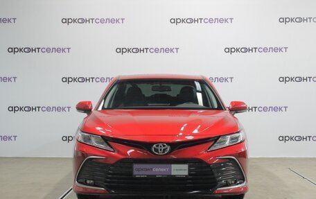 Toyota Camry, 2021 год, 3 470 000 рублей, 10 фотография