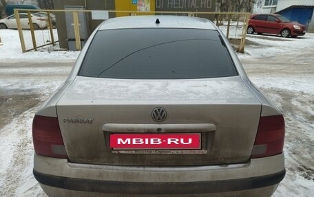 Volkswagen Passat B5+ рестайлинг, 1997 год, 310 000 рублей, 4 фотография