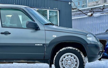 Chevrolet Niva I рестайлинг, 2018 год, 999 000 рублей, 3 фотография