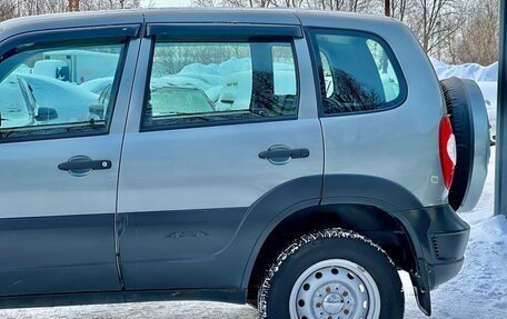 Chevrolet Niva I рестайлинг, 2018 год, 999 000 рублей, 9 фотография