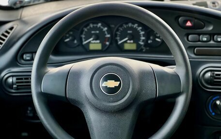 Chevrolet Niva I рестайлинг, 2018 год, 999 000 рублей, 18 фотография