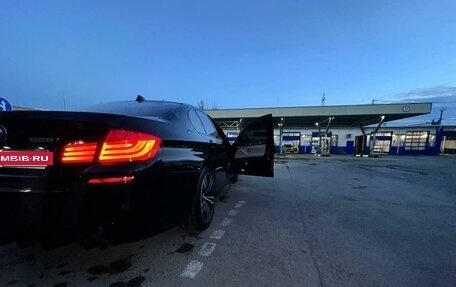 BMW 5 серия, 2012 год, 1 300 000 рублей, 13 фотография