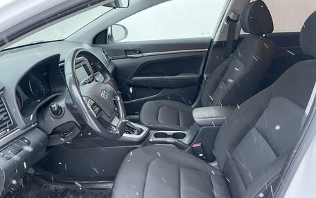 Hyundai Elantra VI рестайлинг, 2017 год, 1 650 000 рублей, 10 фотография