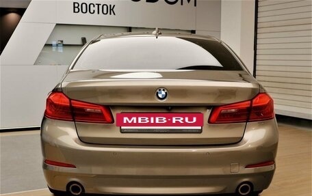 BMW 5 серия, 2018 год, 3 599 900 рублей, 5 фотография
