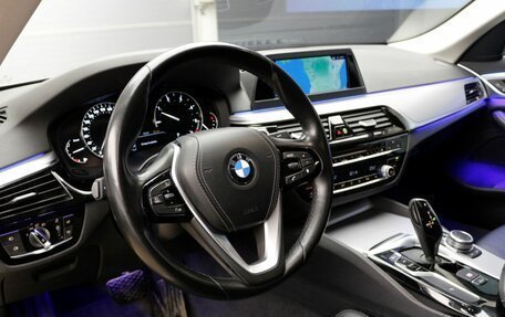 BMW 5 серия, 2018 год, 3 599 900 рублей, 9 фотография