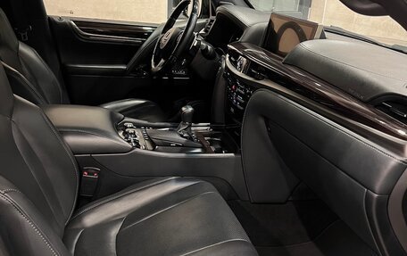 Lexus LX III, 2019 год, 11 900 000 рублей, 4 фотография