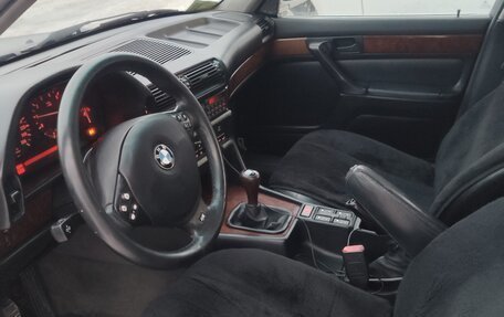BMW 7 серия, 1990 год, 400 000 рублей, 11 фотография