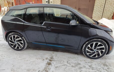 BMW i3 I01 рестайлинг, 2014 год, 1 915 000 рублей, 6 фотография