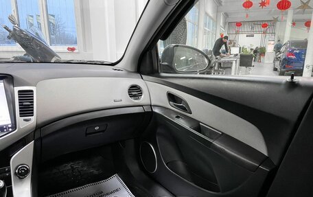 Chevrolet Cruze II, 2011 год, 789 000 рублей, 20 фотография