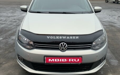 Volkswagen Polo VI (EU Market), 2014 год, 957 000 рублей, 1 фотография