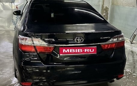 Toyota Camry, 2015 год, 1 950 000 рублей, 6 фотография