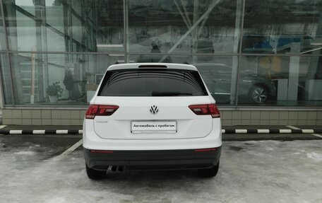 Volkswagen Tiguan II, 2020 год, 2 693 500 рублей, 6 фотография