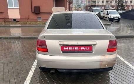 Audi A4, 1996 год, 340 000 рублей, 3 фотография