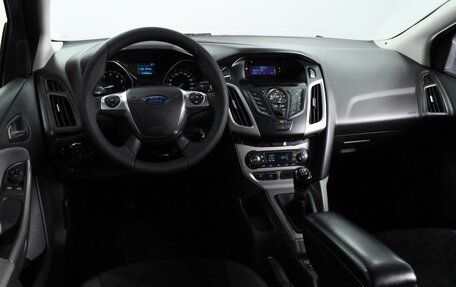 Ford Focus III, 2012 год, 975 000 рублей, 6 фотография