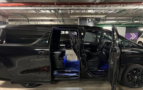 Toyota Alphard III, 2018 год, 5 300 000 рублей, 31 фотография