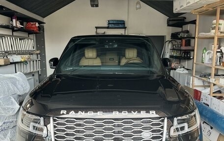 Land Rover Range Rover IV рестайлинг, 2021 год, 12 850 000 рублей, 2 фотография