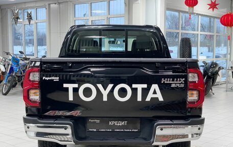Toyota Hilux VIII, 2023 год, 6 389 000 рублей, 4 фотография