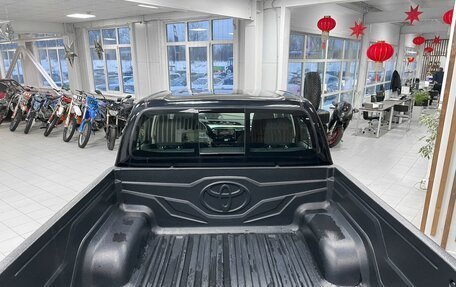 Toyota Hilux VIII, 2023 год, 6 389 000 рублей, 27 фотография