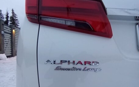 Toyota Alphard III, 2018 год, 5 500 000 рублей, 8 фотография
