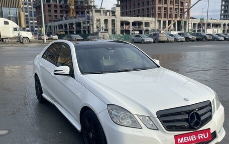 Mercedes-Benz E-Класс, 2012 год, 1 650 000 рублей, 2 фотография