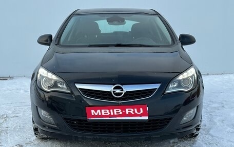 Opel Astra J, 2011 год, 845 000 рублей, 2 фотография