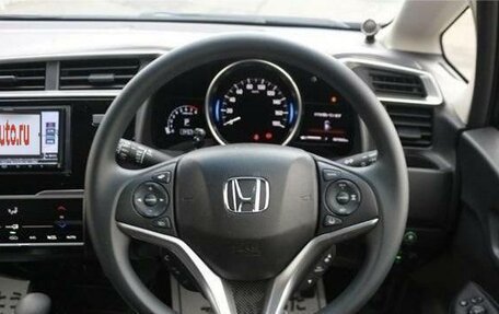 Honda Fit III, 2017 год, 870 000 рублей, 10 фотография