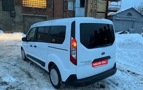 Ford Tourneo Connect II рестайлинг, 2019 год, 2 500 000 рублей, 5 фотография