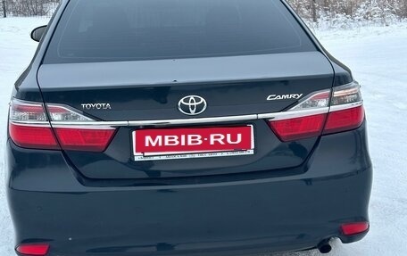 Toyota Camry, 2017 год, 1 870 000 рублей, 6 фотография