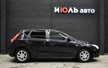 Hyundai i30 I, 2009 год, 800 000 рублей, 10 фотография