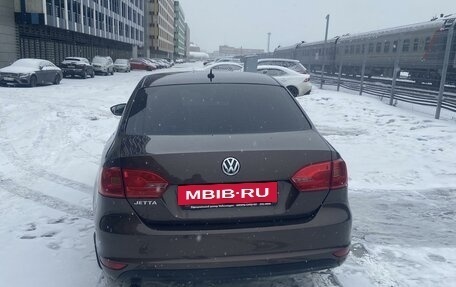 Volkswagen Jetta VI, 2014 год, 1 400 000 рублей, 2 фотография