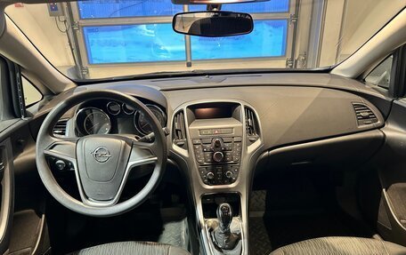 Opel Astra J, 2014 год, 1 050 000 рублей, 8 фотография