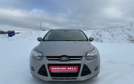 Ford Focus III, 2012 год, 915 000 рублей, 2 фотография