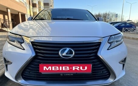 Lexus ES VII, 2017 год, 3 050 000 рублей, 2 фотография
