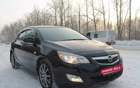 Opel Astra J, 2011 год, 800 000 рублей, 9 фотография