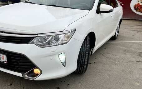 Toyota Camry, 2015 год, 1 950 000 рублей, 2 фотография